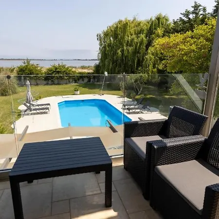 Gyra - Seaview Fivos With Private Pool Λευκάδα